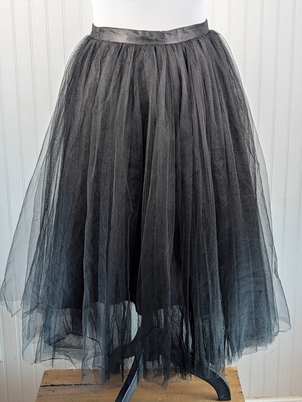 Moshita Couture Black Tulle Midi Skirt Size 10